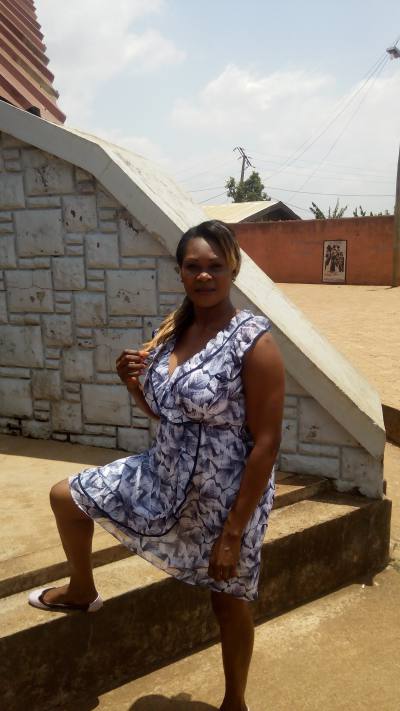Thérèse 44 years Yaoundé Cameroon