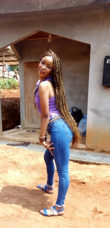 Véronique 34 ans Yaoundé Cameroun
