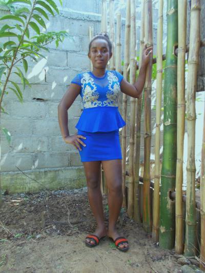 Lucette 31 years Sambava Madagascar