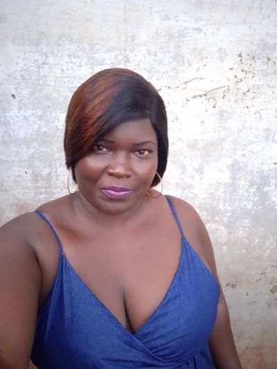 Marie 39 ans Yaoundé Cameroun