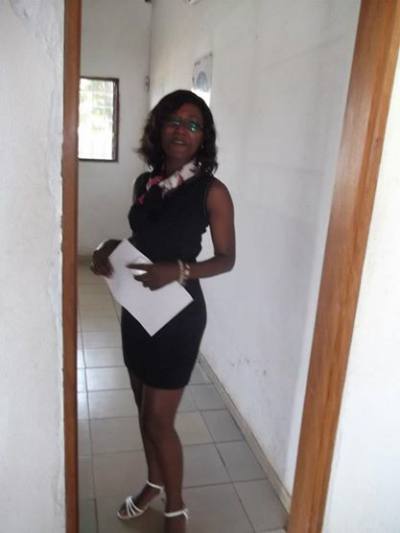 Adele ange 39 ans Yaoundé  4 Cameroun