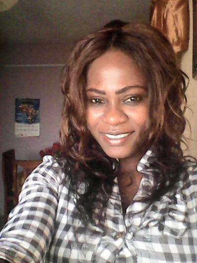 Caliste 43 ans Douala Cameroun