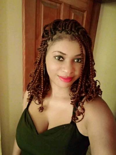Audrey 36 Jahre Yaoundé  Kamerun