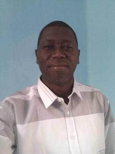Olivier 56 ans Dakar Sénégal