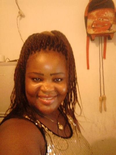 Sandra 38 ans Yaounde Cameroun
