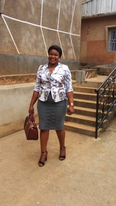 Clemence 43 ans Yaoundé Cameroun