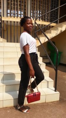 Majolie 27 ans Mfoundi Cameroun