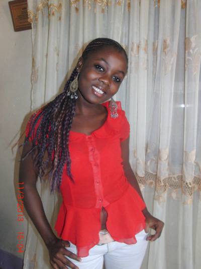 Corine 36 ans Yaounde Cameroun