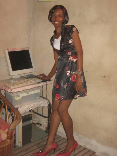 Tatiana  56 ans Douala Cameroun