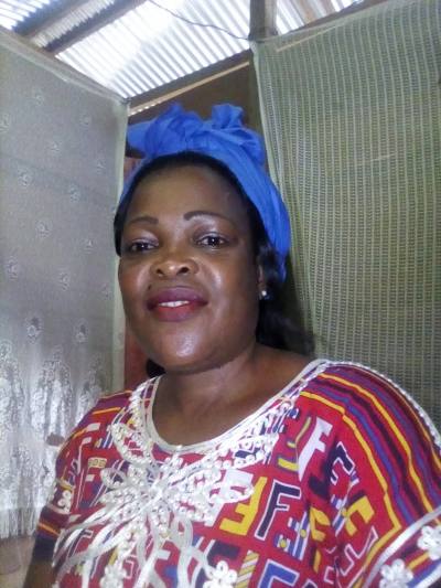 Eugenia 43 years Kribi Cameroon