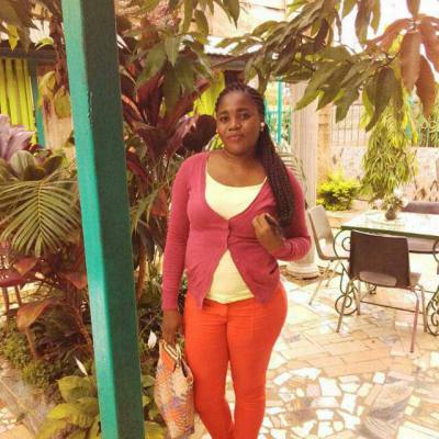 Rosine 36 ans Yaoundé Cameroun