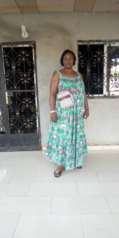 Germaine 42 years Yaoundé Cameroon