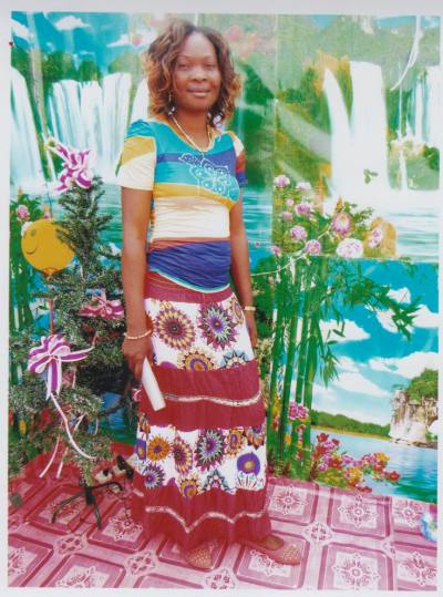 Rachelle 43 years Yaoundé Cameroon