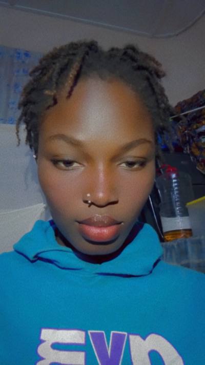 Zalia 20 ans Ouagadougou  Burkina Faso