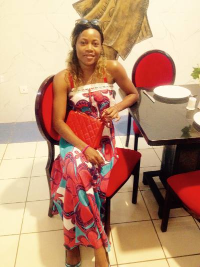 Kristina  36 years Bamako  Cameroon