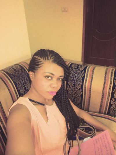 Ruth 37 ans Douala Cameroun