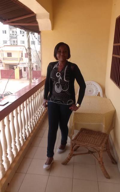 Adianie 29 ans Yaounde Cameroun