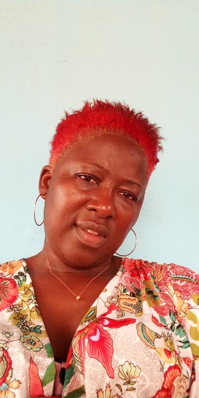 Nelly 44 ans Yaoundé Cameroun