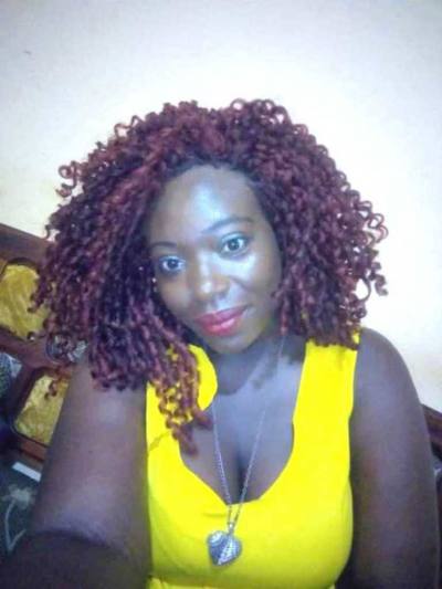 Josiane 38 ans Mbouda Cameroun