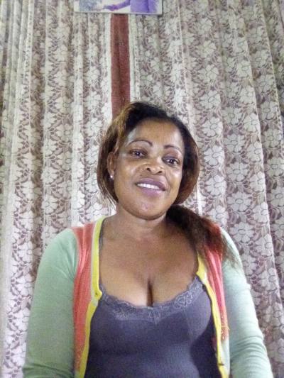 Eugenia 43 ans Kribi Cameroun