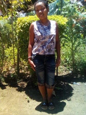 Riconia 29 ans Sambawa Madagascar