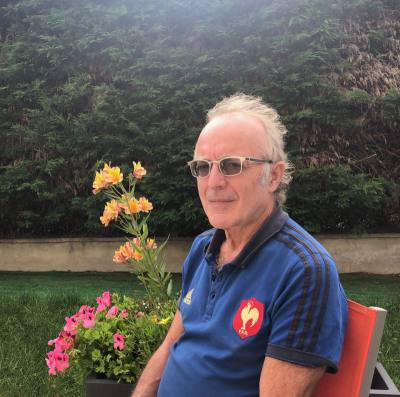 Yves 68 ans Toulouse France