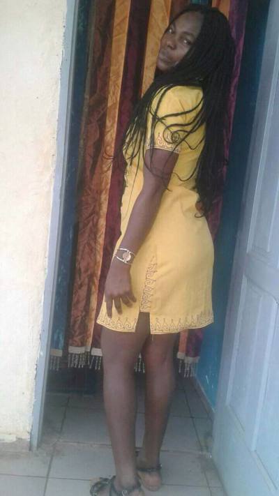 Jeanice 36 Jahre Yaoundé Kamerun