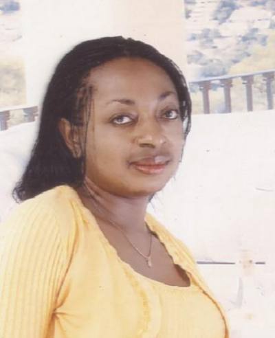 Armelle 48 ans Yaoundé Cameroun