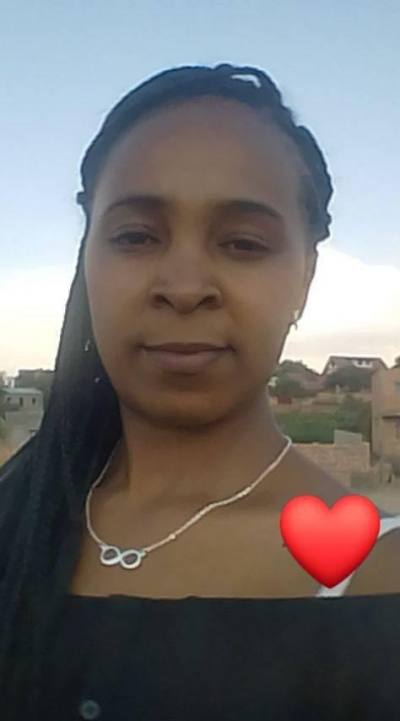 Doris 36 ans Antananarivo Madagascar