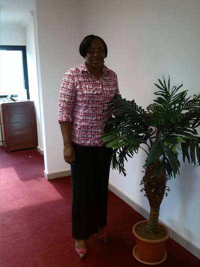 Elisabeth 60 ans Cite Verte Cameroun