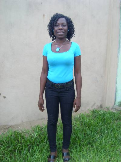 Chantal 41 Jahre Cocody Elfenbeinküste