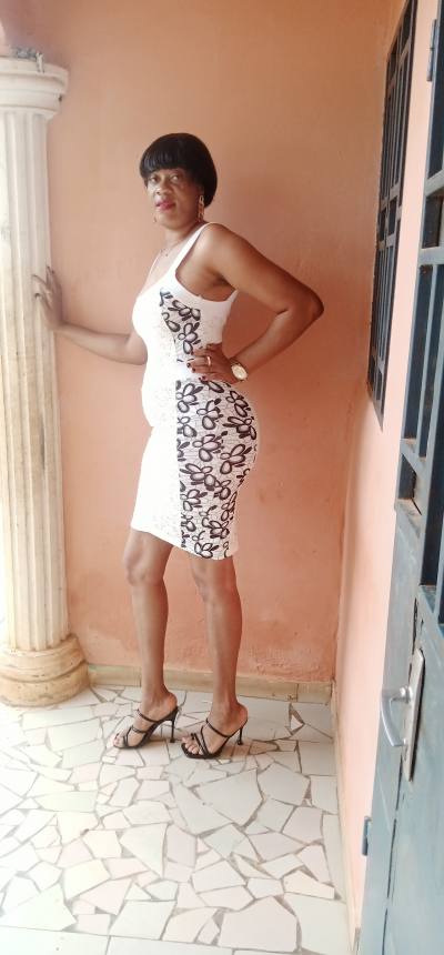 Soleile 36 ans Douala Cameroun