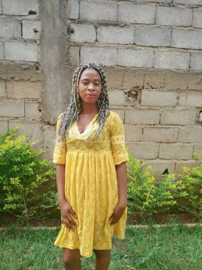 Bernice 31 ans Yaoundé Cameroun