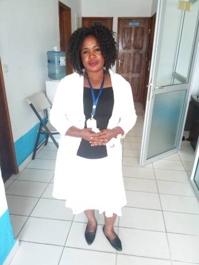 Aline 39 ans Douala Cameroun