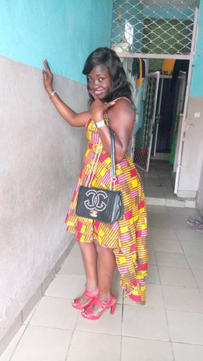 Clarisse 40 Jahre Douala Kamerun