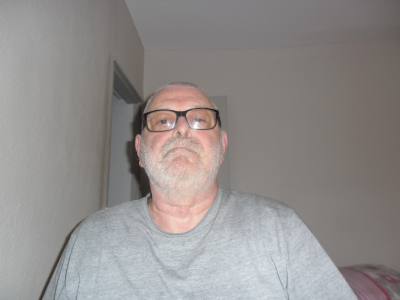 Larry 69 ans Dreux France