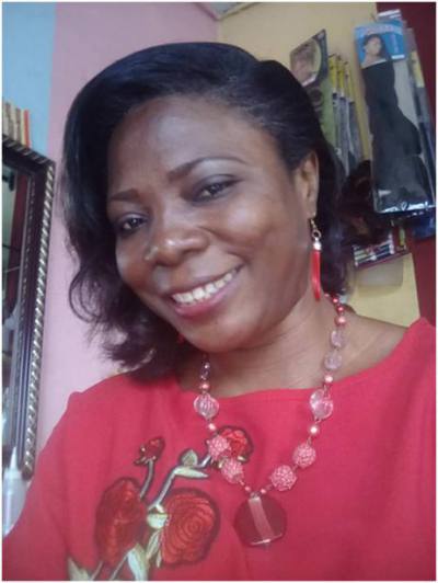 Rinelle 51 ans Libreville Gabon