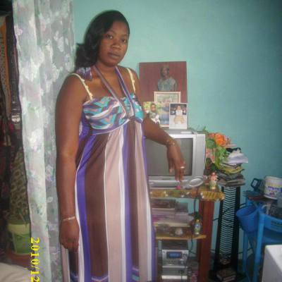Dorine 40 years Urbaine De Yaounde Cameroon