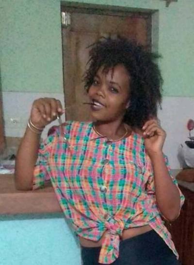 Ernestine 35 Jahre Antisranana Madagaskar