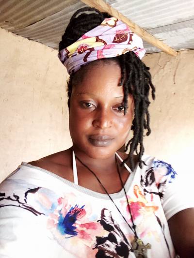 Lysiane 41 ans Ouagadougou Burkina Faso