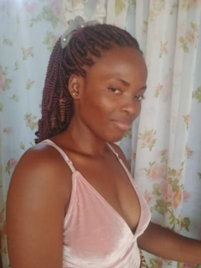 Giselle 26 Jahre Mfoundi Cameroun