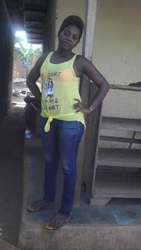 Josiane 32 Jahre Yaounde Kamerun