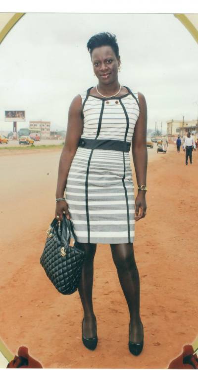 Tasha 40 ans Yaoundé5 Cameroun