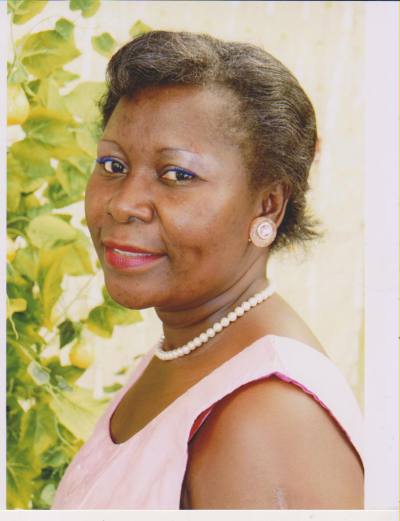Rosalie 58 Jahre Yaounde Kamerun