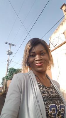 Mary 33 years Yaoundé Cameroon