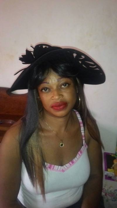 Arlette 48 ans Douala Cameroun