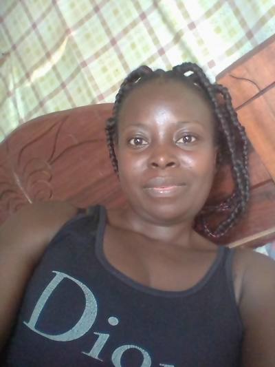 Diane 41 years Douala Cameroon