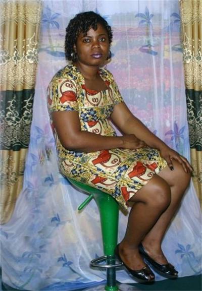 Justine 44 years Haute Sanaga Cameroon