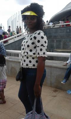 Barbara 29 ans Yaoundé Cameroun