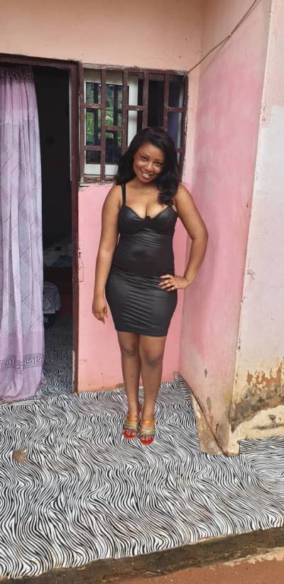 Charlene 29 years Yaounde Cameroon